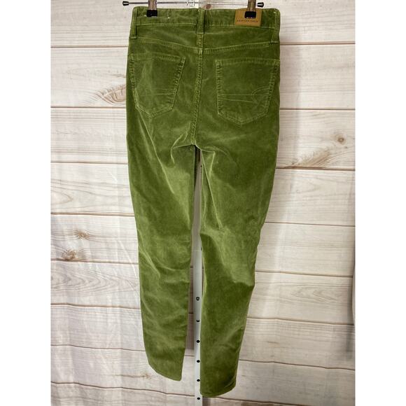 American Eagle Women's 00 Short Green Corduroy Stretch Ankle Pants Trousers - Picture 4 of 7
